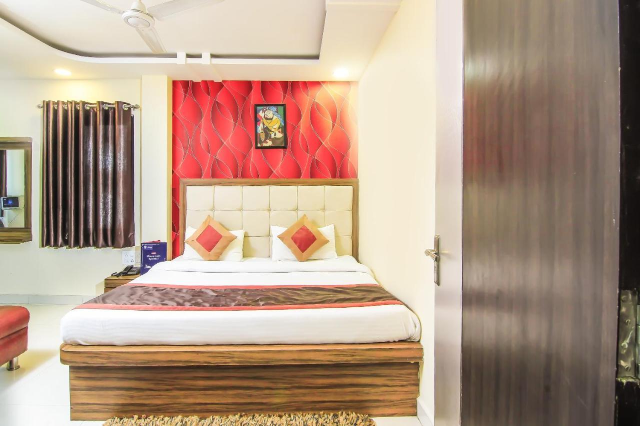 Oyo 8883 Comfort Zone Hotel
